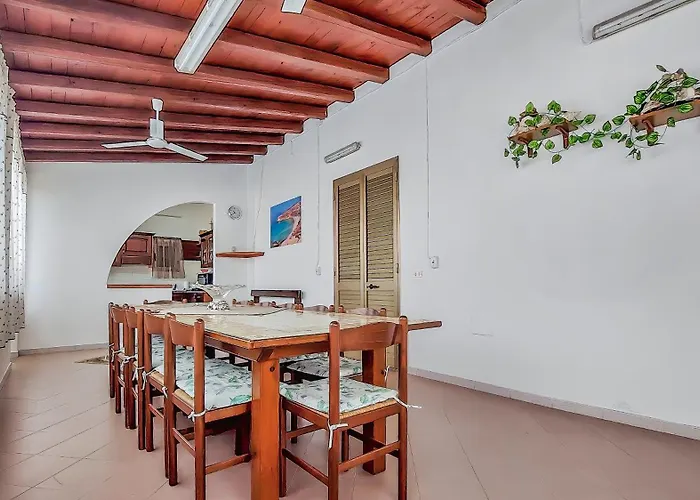 Villetta Margherita - A Pochi Passi Dal Mare Di Cala Pisana